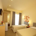 Ilion Hotel 3*