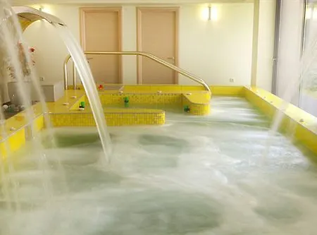 Hotel Ilion 3*