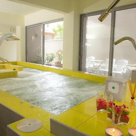 Ilion Hotel 3*