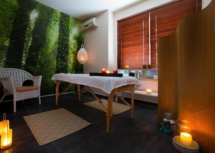 ίλιον 3* Λουτρά Αιδηψού