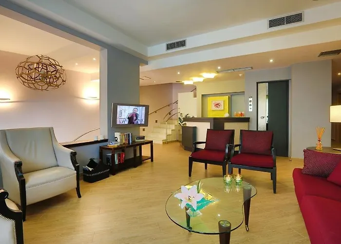 ίλιον 3* Λουτρά Αιδηψού