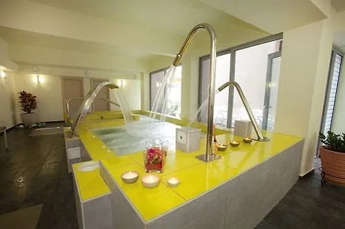 ίλιον Ξενοδοχείο Λουτρά Αιδηψού